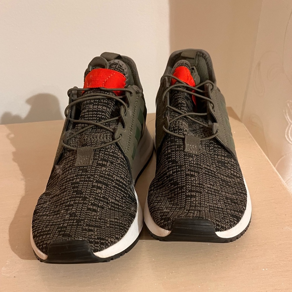 Adidas kid sneakers. Size 4. Like new!